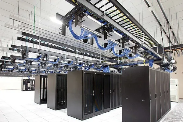 سناریوهای کاربردی برای سیستم های ترانکینگ باسبار محصور چیست؟