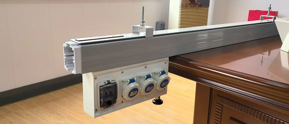 Track Type Lighting Busway